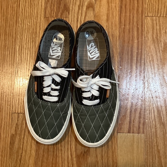 Vans Other - Vans Low Tops